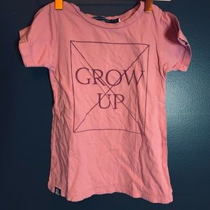 Mini & Maximus Grow up tee